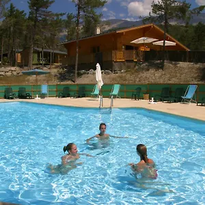 Parc Résidentiel De Loisir : Le Loup Blanc Du Riou Village de vacances